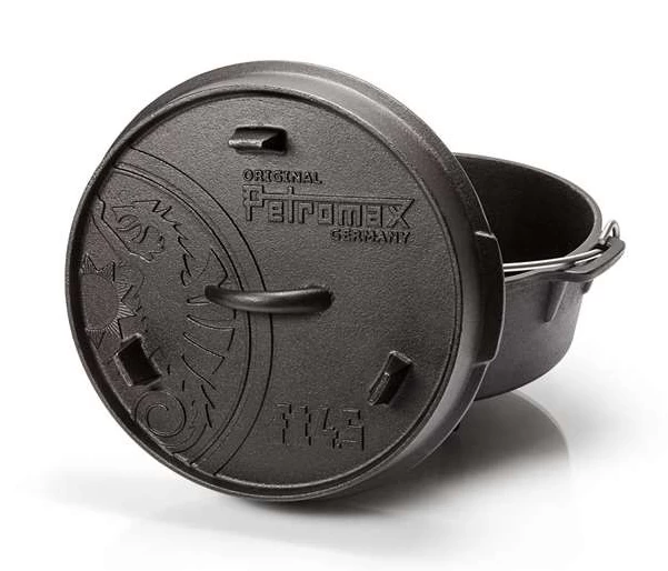 Petromax Feuertopf FT4.5 Dutch Oven Mit Füßen 1 Petromax Feuertopf FT4.5 Dutch Oven Mit Füßen