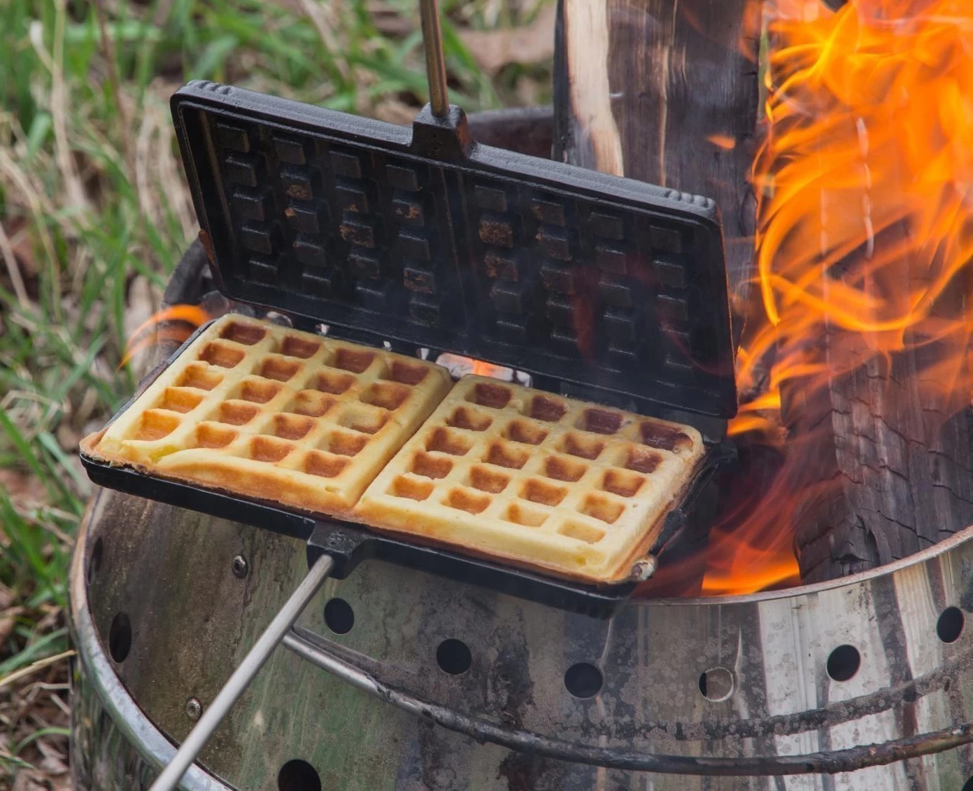 Waffel Eisen / Dutch Oven Petromax Wf-iron 19,4x12,1cm 4 Waffel Eisen / Dutch Oven Petromax Wf-iron 19,4x12,1cm – Bild 4